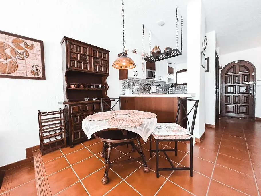 Ferienwohnung Charming Spanish Style Bungalow, Bbq,Wf,Terrace Mir09 Costa Adeje  Costa Adeje (Tenerife)